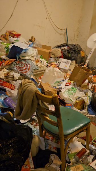 Hoarder Cleanout Services